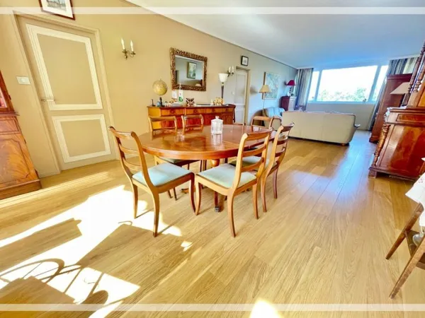 Appartement 6 pièces 125 m²