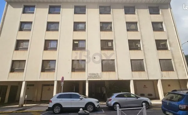 Bureau 17 m²