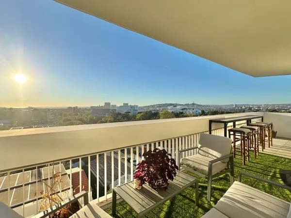 Appartement 4 pièces 81 m²