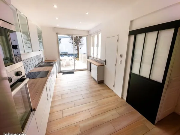 Maison meublée 4 chambres à louer