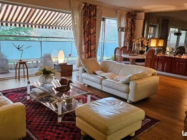 Vends T4 - 78 m2 avec box - Résidence Orangerie - EVRY VILLAGE (quartier recherché)