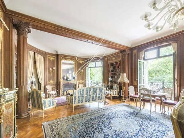 Appartement 7 pièces 285 m²
