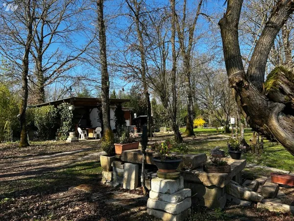 Terrain 3360 m²