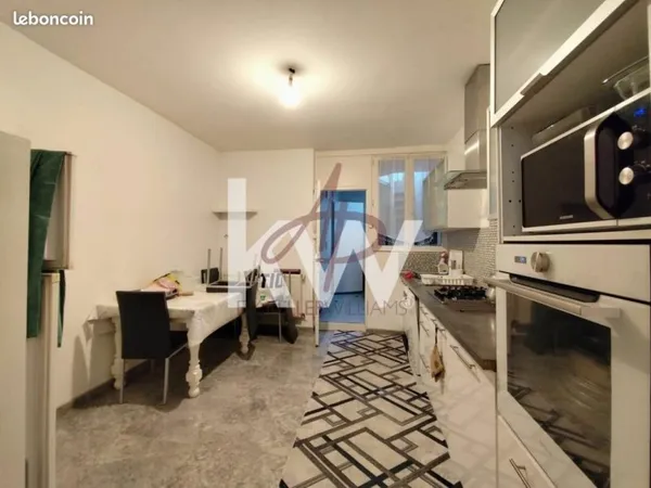 Maison 4 pièces 85 m²