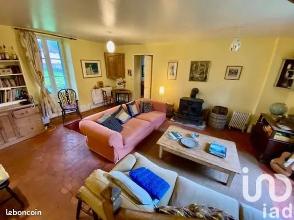 Propriété 6 pièces 162 m²