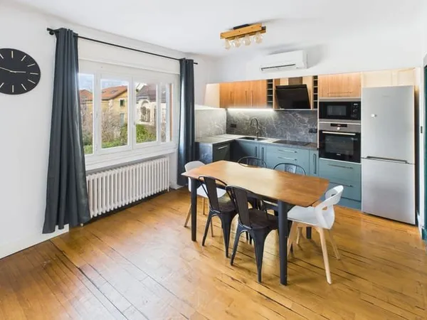 Appartement 3 pièces 77 m²