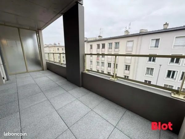 Appartement 4 pièces 94 m²