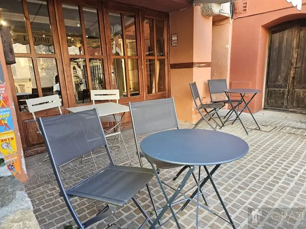 Mur et pas de porte Pâtisserie