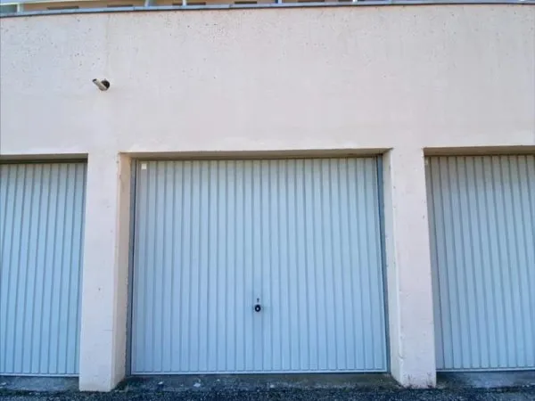GARAGE - CENTRE VILLE RODEZ
