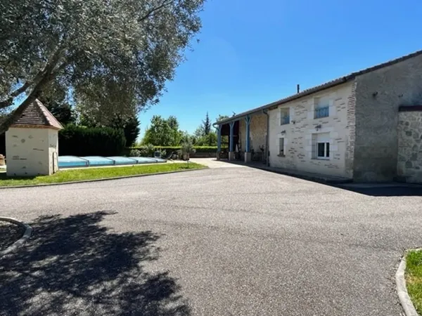Maison Damazan 7 pièce(s) 190 m2