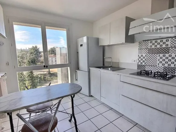 APPARTEMENT 2 CHAMBRES BELLEVUE