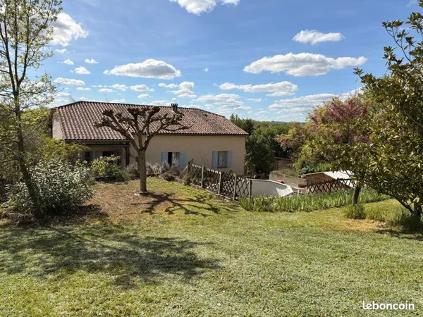 Maison 6 pièces 194 m²