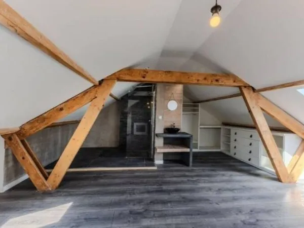 Maison 6 pièces 220 m²