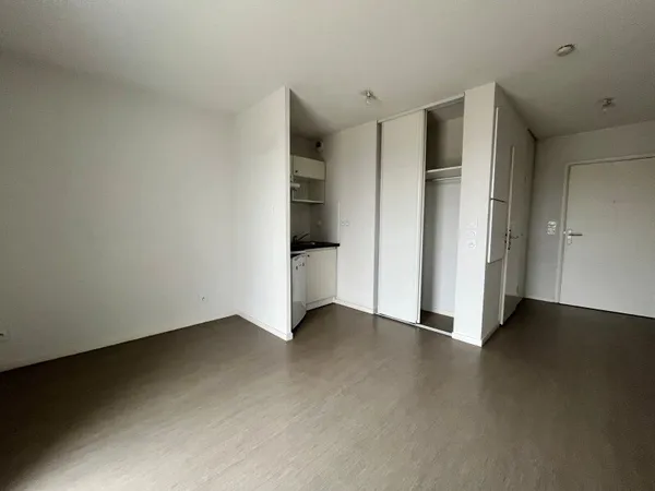 Studio 1 pièce 22 m²