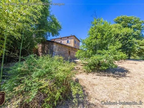 Maison 8 pièces 200 m²