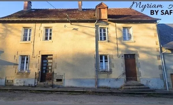 Maison d'habitation, grange, dépendances et atelier de 420 m², puits, cave