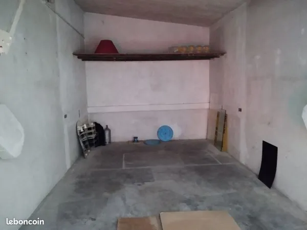 Parking box