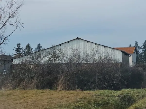 Bâtiment de stockage