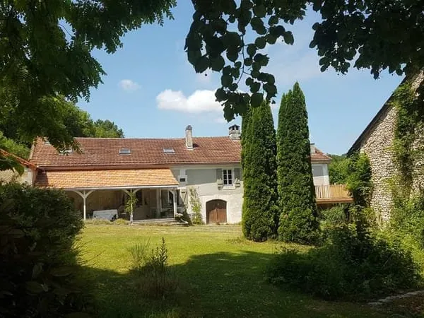 Chillaveau Une maison de campagne de luxe de 6 chambres, 2 maisons avec Grande Grange, Jardins matu