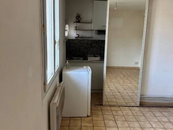 Studio 1 pièce 19 m²