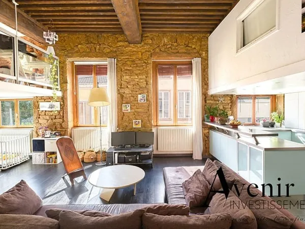 Lyon 4ème Croix Rousse - Appartement au charme canut T3/4 de 96m2