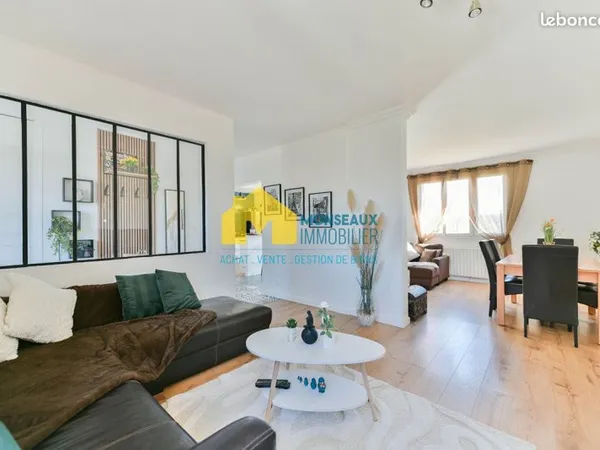 Maison 6 pièces 121 m²