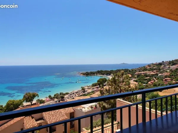 Studio 34 m² - Santa Lina Ajaccio - Vue Mer - Septembre à Juin - 950
