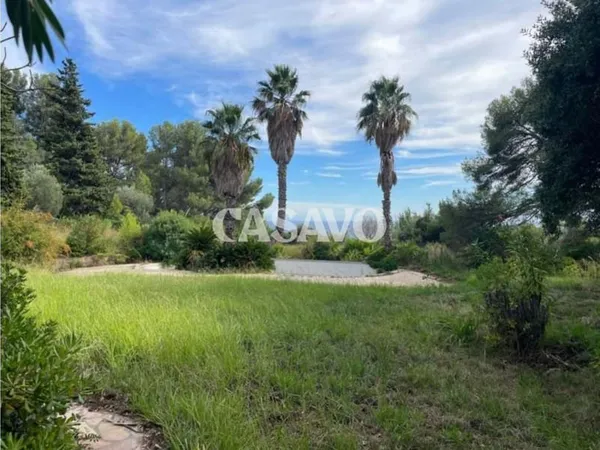 Vente Maison 4 pièces de 160m² - 83320 Carqueiranne