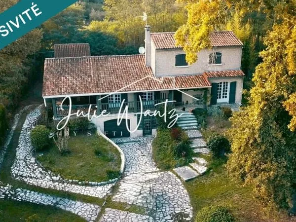 Maison familiale au calme à la campagne