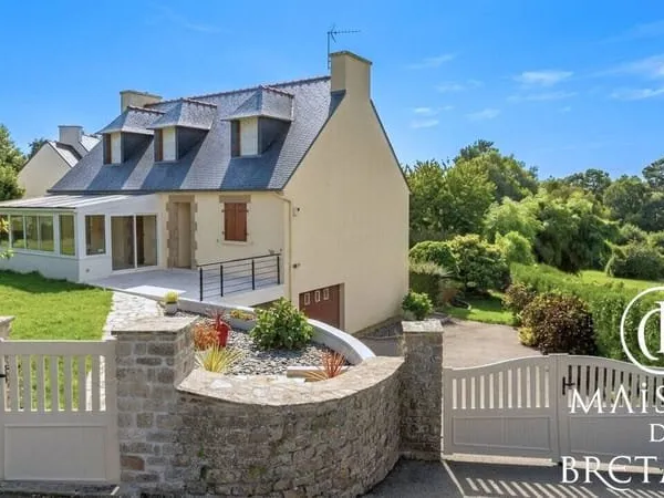 Maison 9 pièces 150 m²
