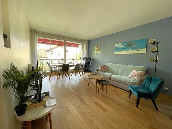 CHAVILLE - Appartement 4 pièces avec balcon et box