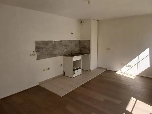 Studio 1 pièce 29 m²