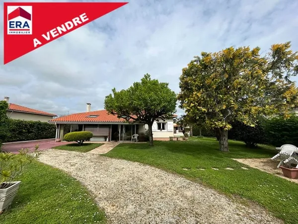 33560 SAINTE EULALIE - Maison 5 pièces 125 m² A VENDRE aec garage