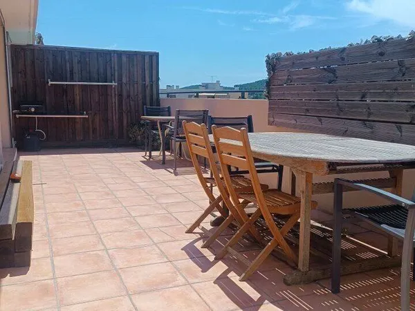 Studio 1 pièce 12 m²