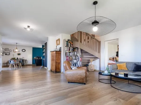 Unique, Appartement duplex type 5 avec vue panoramique sur Jacob-Bellecombette