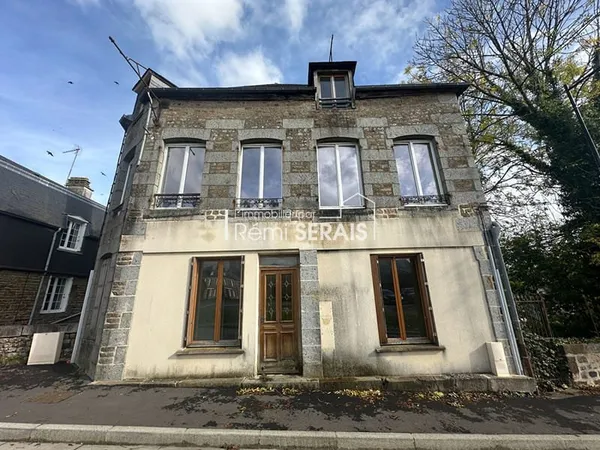 CENTRE DE TINCHEBRAY (61) IMMEUBLE À RÉNOVER