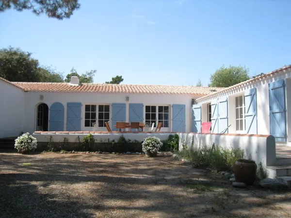 PROPRIÉTÉ 7 pièces-140 m² environ- jusqu'à 10 personnes