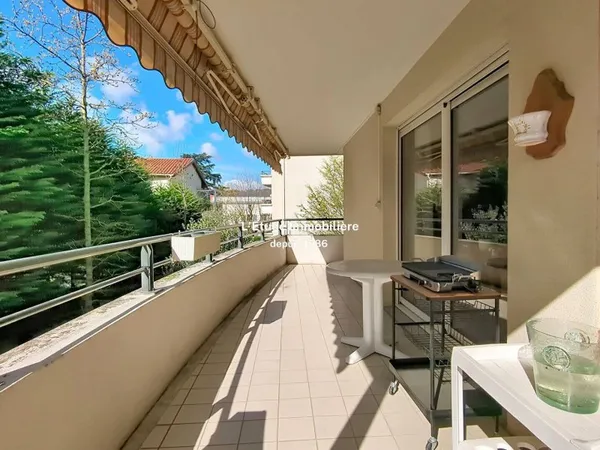 Appartement 4 pièces 100 m²