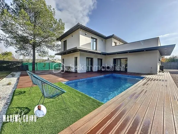 Exceptionnelle Villa Contemporaine de 2022 sur une Parcelle de 1300 m² à GRABELS