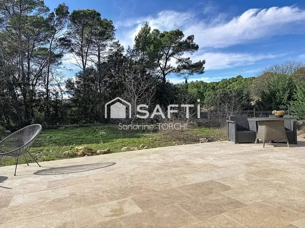 Maison 113m² sur 1500m² de terrain à Le Thoronet (83340)