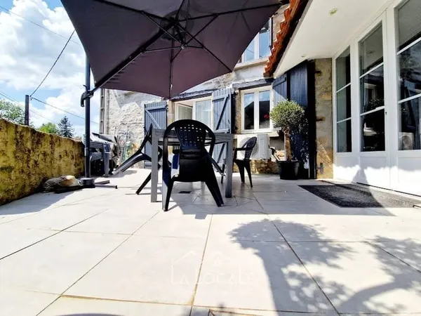 Maison 6 pièces 180 m²