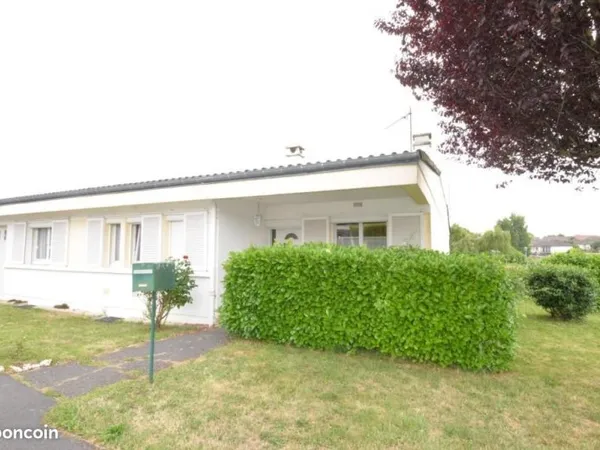 Maison type 4 de plain pied avec terrain et garage