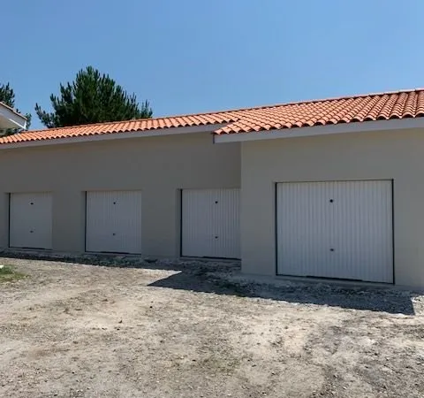 Location box de stockage 18m2
