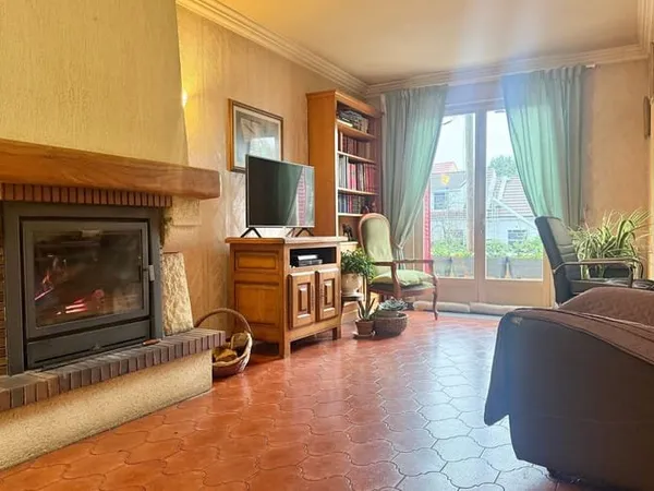 Maison 5 pièces 77 m²