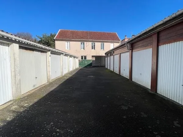 Parking 16 m²