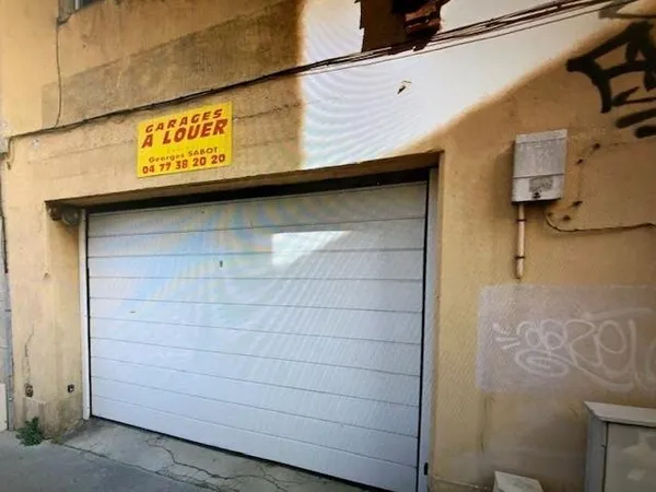 Stationnement Location Saint-Étienne   62€