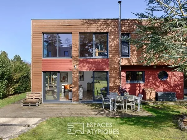 Maison contemporaine en bois au coeur de Berchères sur Vesgre