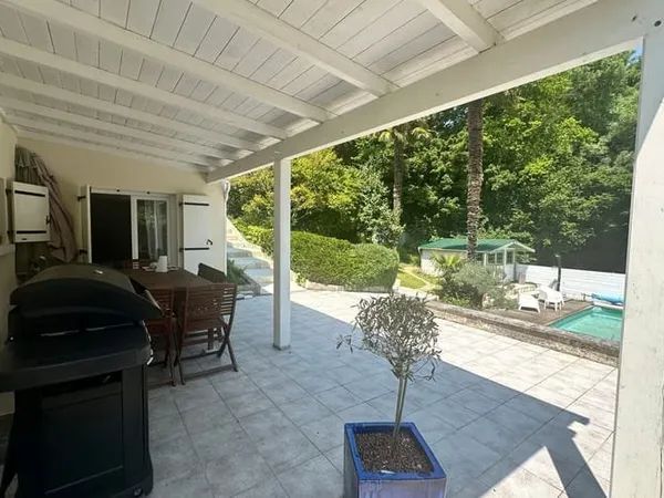 Maison 5 pièces 171 m²