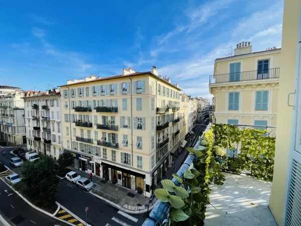 Appartement 4 pièces 96 m²