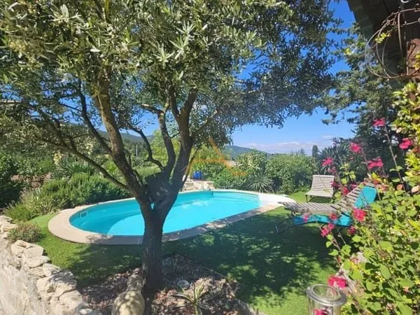 Maison de village